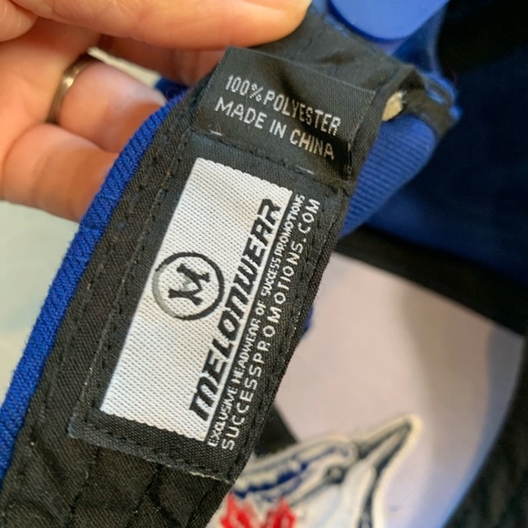 New blue cap - Picture 6 of 8